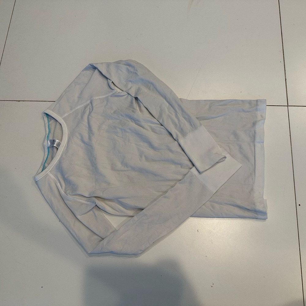 Lululemon white workout shirt long sleeve